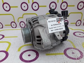 Alternador  Toyota Yaris 1.0 i 68 Cv de 2007 - Ref OEM :  27060-0Q030